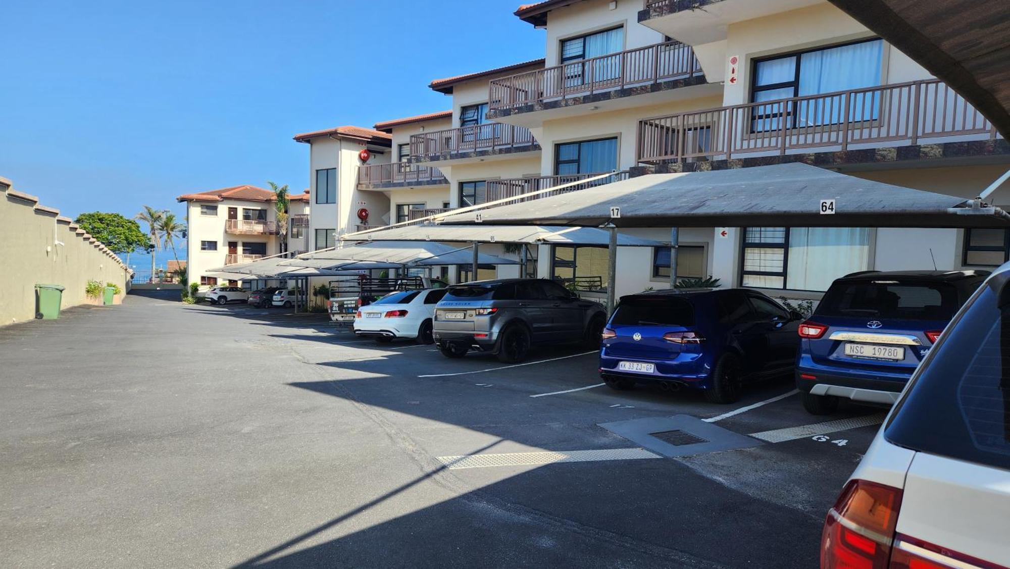 Topanga 17 Uvongo Beach Esterno foto